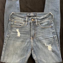 Hollister High-Rise Supper Skinny Women’s Size 00R Jeans