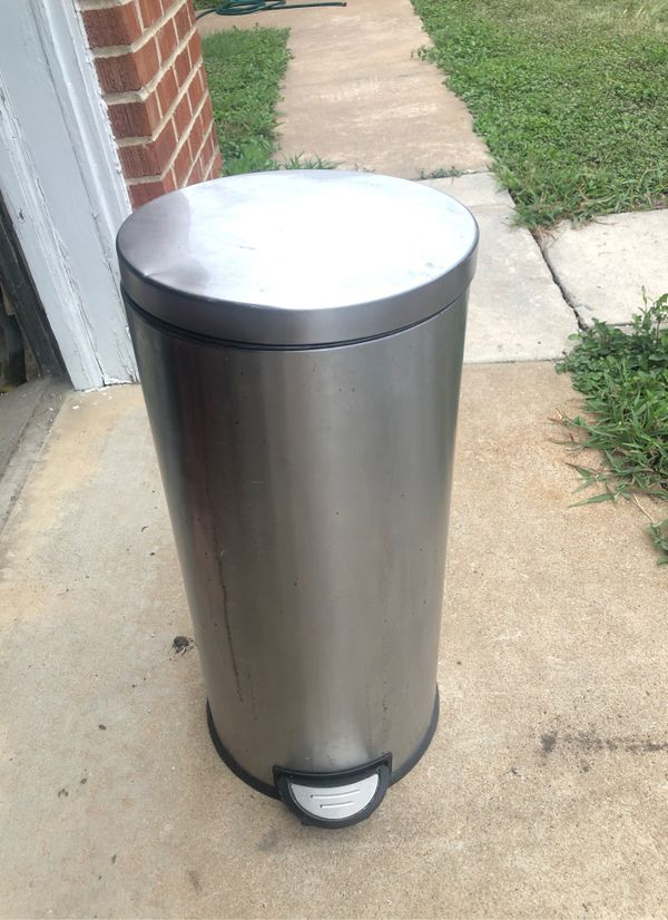Silver trash can for Sale in San Antonio, TX - OfferUp