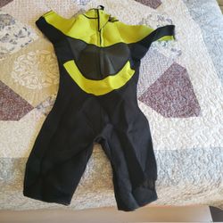 Swimming Vest For Cold Pools. Kids Size Medium. 