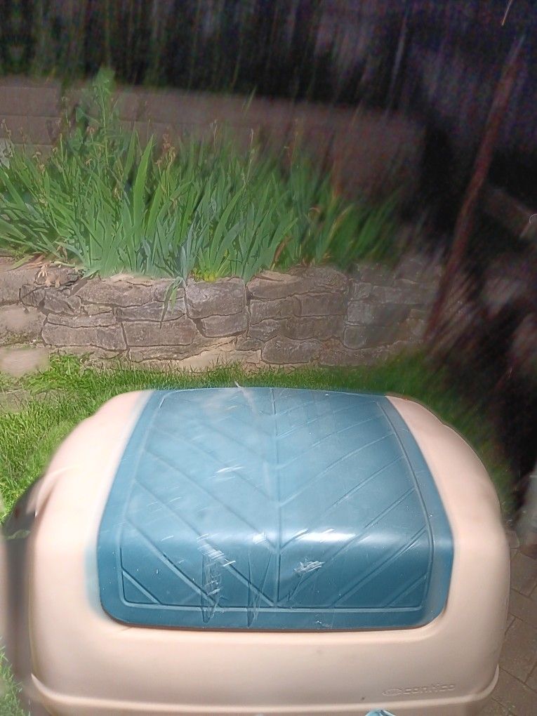 'Contico' Toy Box