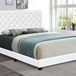 UPHOLSTERY PLATFORM BED NEW IN BOX 