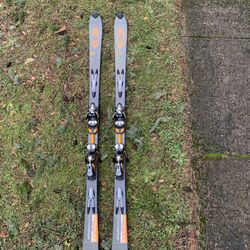 Salomon Skiis 180 Cm