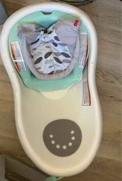 baby bath tub -good condition