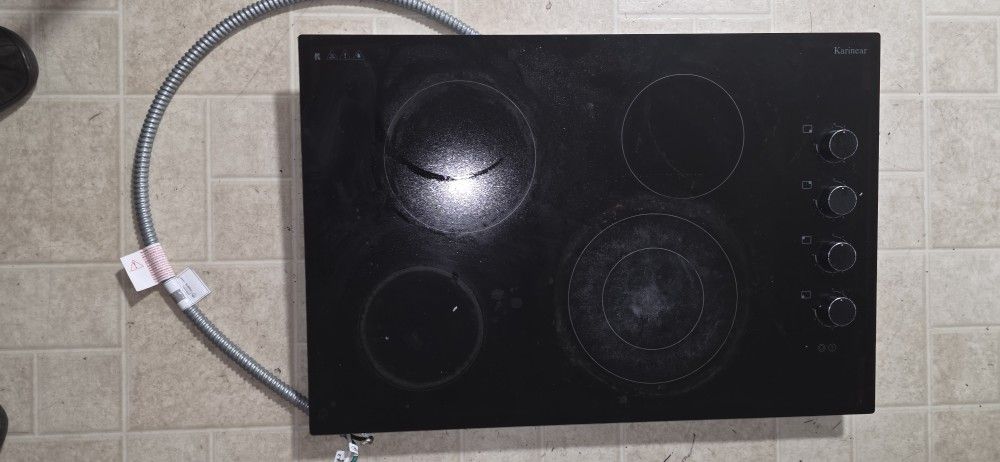Cooktop Karinear Kinda Broken.