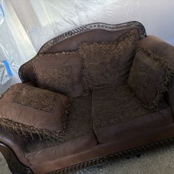 Elegant Brown Traditional Sofa & Loveseat Set w/ Carved Wood Trim