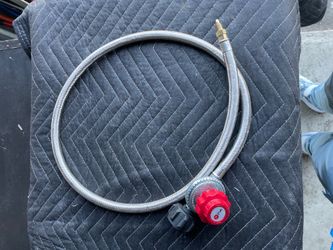 5 PSI Propane Gas Regulator with 50" Stainless Steel Braided Hose