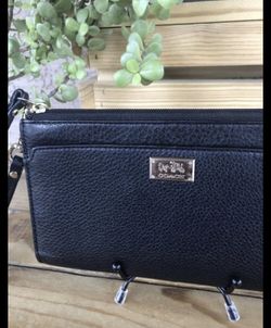 Coach leather wristlet