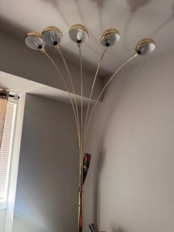 Five finger lamp