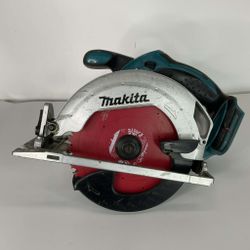Makita 18v Cordless 6-1/2" Circular Saw (BSS611)