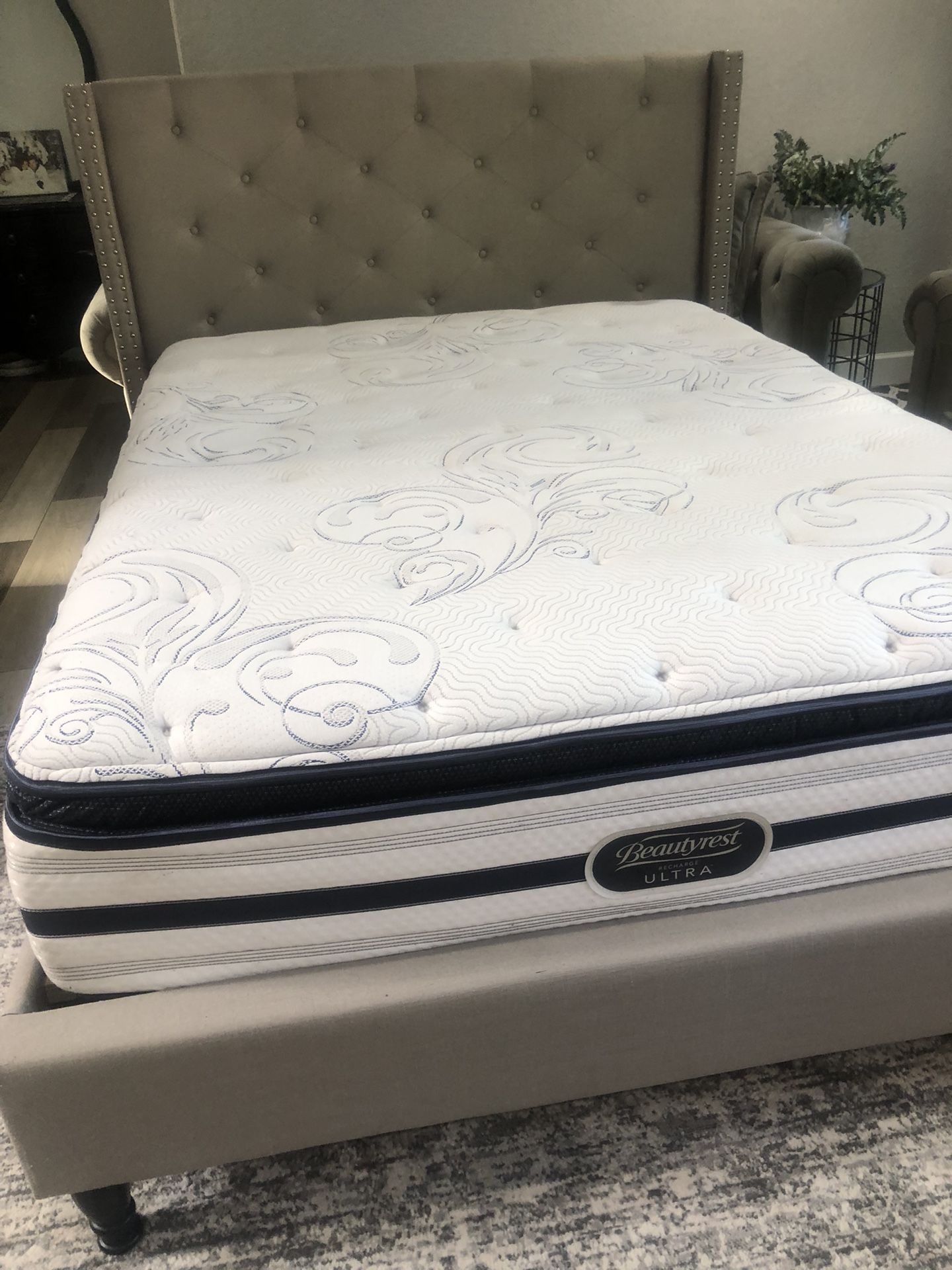 Queen Bed With Mattress