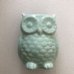Magnetic Owl Decor