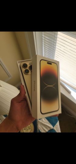 iPhone 14 Pro Max - $420 only!!