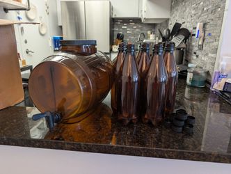 Mr Beer Bottle And 2 Gallon Barrel