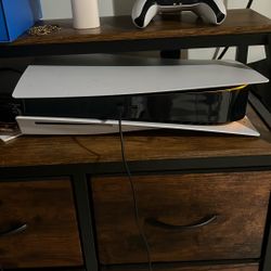 PS5/ PlayStation 5 Disc Edition, 2 Controllers, Wireless Headset, 5 Games, Cables And Chargers Needed 