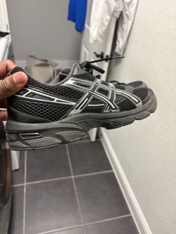 Black Asics