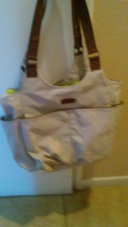 Carter's Diaper Tote. Pañalera Carter's
