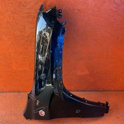 2017 2018 2019 2020 2021 JEEP GRAND CHEROKEE PASSENGER SIDE FENDER OEM