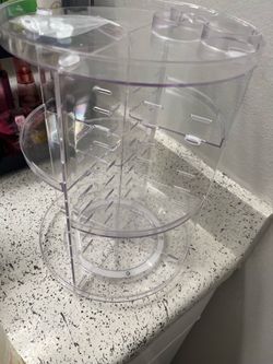 Rotating makeup organizer