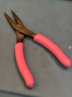 Snap-on Took 6" Talon Grip™ Needle Nose Pliers (Pink)