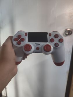 New PlayStation 4 controller fully working and tested I have more PS4 controllers in different colors