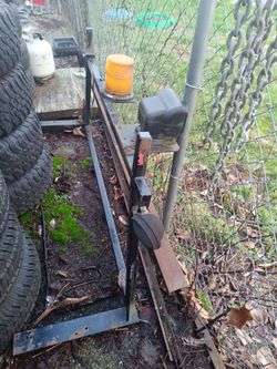 Super Heavy Duty Headache Rack With Lights