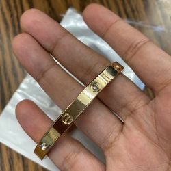 Bracelet