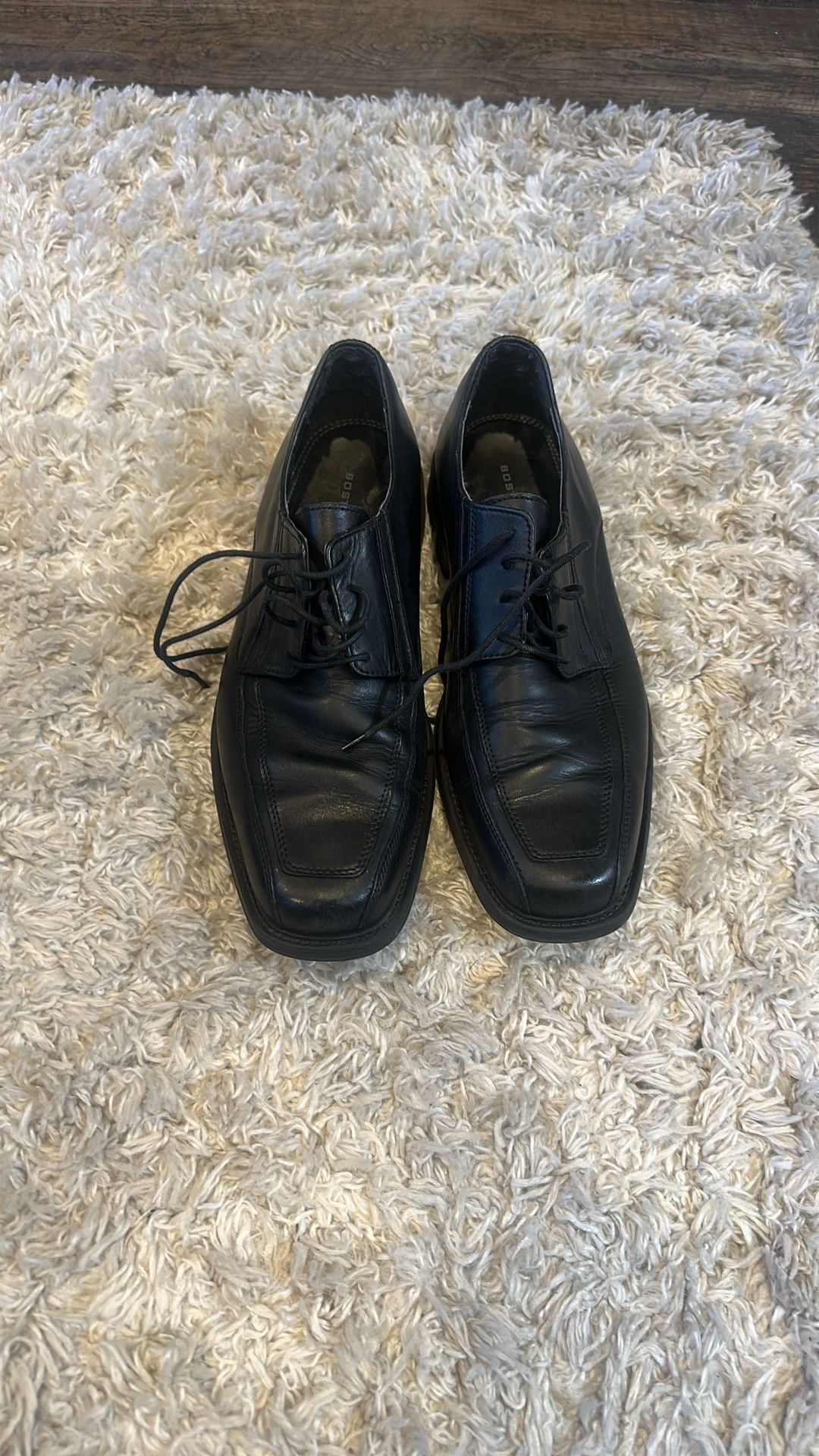 Men’s Size 10 Bostonian Black Dress Shoes