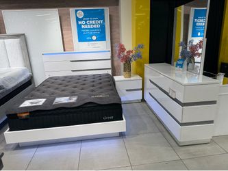 Modern Bedroom Set With LED Light 🤍🤍🤍