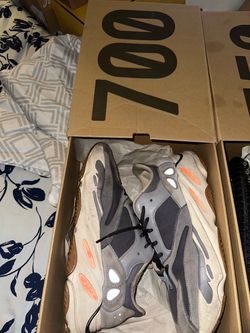 Yeezy Boost 700
