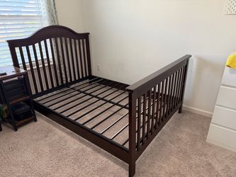Full size bed with metal slats - Converted to full size bed from “DaVinci Jayden 4-in-1 Convertible Crib with Toddler Rail”