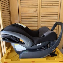 Infant Car Seat With Extra Base (ClearTex Material) - Chicco KeyFit 35