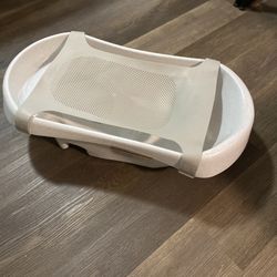 The First Years Baby Bathtub