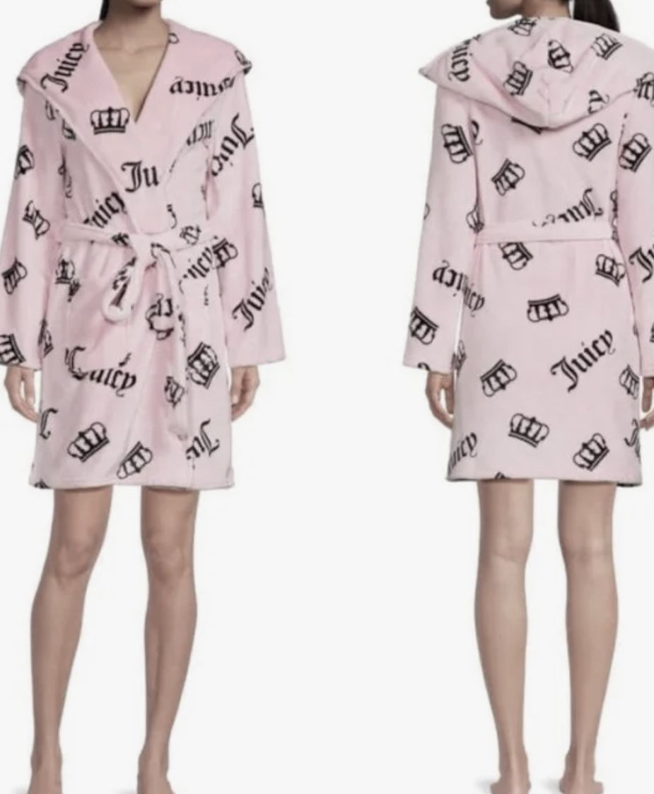 JUICY COUTURE NWT luxurious light pink/ICONIC jc CROWN LOGO plush hooded robe