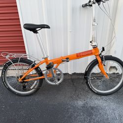 Dahon 20 Inch Wheel Folding Bike Seven Speed