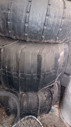 Sand / Swamp  tires ,4x4jack