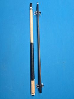 Mezz Cue Axi + Cuetec Cinergy Shaft 12.5 mm Wavy Joint