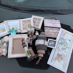 Coastal Beach Themed Items 