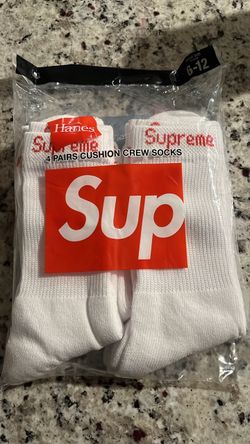 Supreme x Hanes Cushion Crew Socks 4-Pack