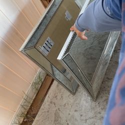 40x30 Mirror With Antique Look Silver Border