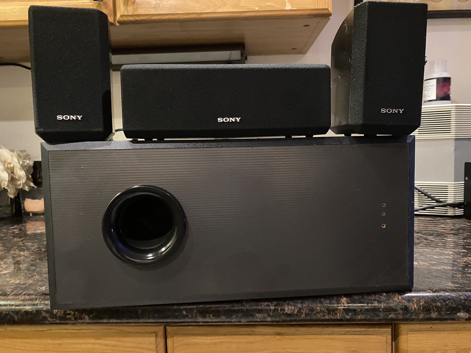 Sony Subwoofer And Speakers 