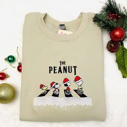 Embroidered Peanuts Snoopy Sweatshirt