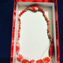 Beautiful red and white small lava necklace made with stretchy string for VALENTINES DAY! ❤️❤️❤️❤️❤️❤️❤️ LOCAL PICK UP or shipping! THANK YOU FOR YOUR