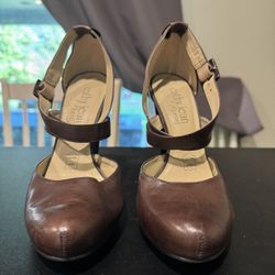 Brown Close Toe Leather Heels