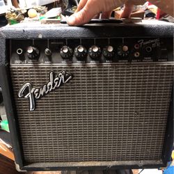 Fender 15 R Guitar Amp