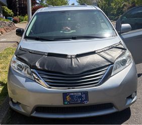 2012 Toyota Sienna