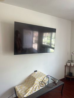 SELLING TV!!