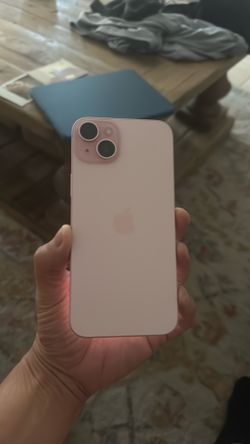 Like new Iphone 15 Plus AT&T and is Unlocked