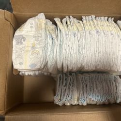 Size 2 Pampers & Luvs 115 Total 