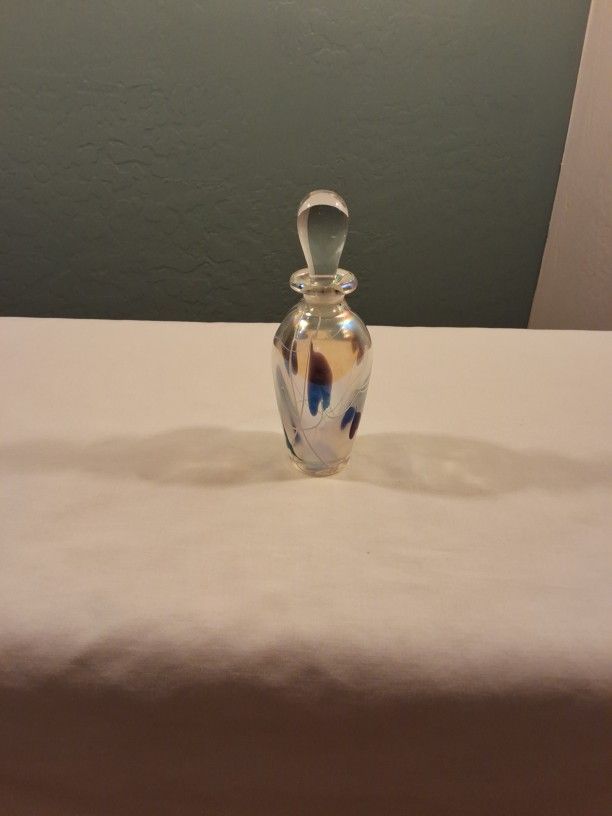 VINTAGE Art Glass Perfume Bottle **VERY PRETTY**