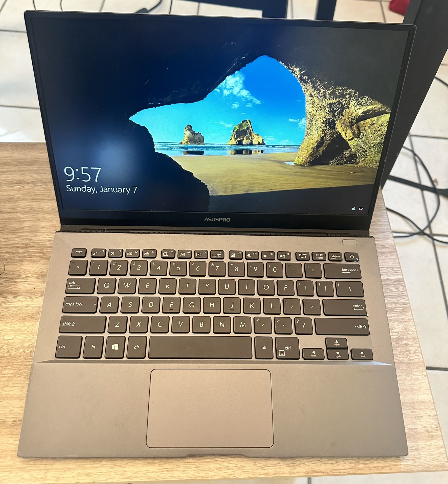 ASUS Pro Laptop